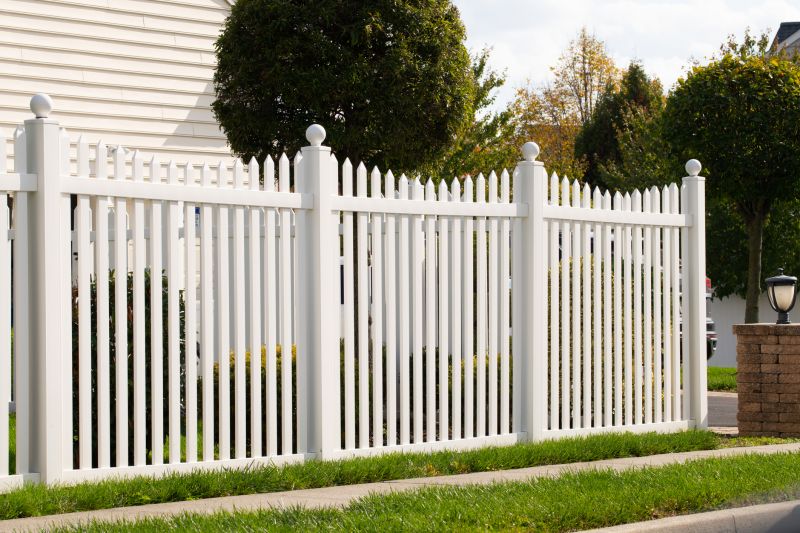 Pvc Lattice Fence Installation in Kansas City, MO