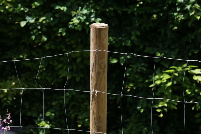 Wood Fence Construction in Roseville, CA